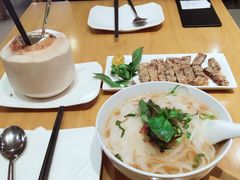 -Pho Asia 亚阁越南料理(上海来福士广场店)