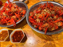 -琥珀老六龙虾(四里河店)
