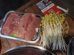 -王婆乔鲜鱼自助火锅(蜀汉路店)