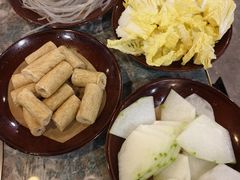 -三里屯土灶炖公鸡地锅鸡(江东店)