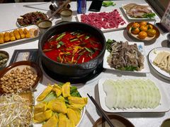 -贵府酸汤牛肉火锅·贵州老字号(飞山街店)