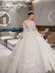 -艾朵婚纱
