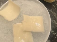 -牛YO寿喜烧·铁板烧和牛火锅自助(市府恒隆店)