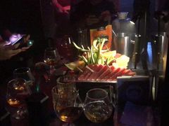 -MEGA PARTY CLUB