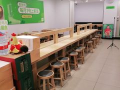 -老乡鸡(亳州路天庆大厦店)