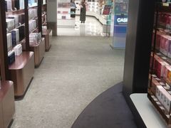 -国药中服免税(北京坊店)