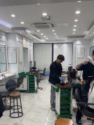-镁连社·美联社