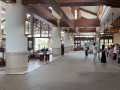 -亚龙湾喜来登·美景台大堂吧