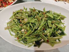 -辛香味烧鱼馆·非遗技艺·排骨红烧肉(光谷医药园店)