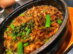 钱塘石锅蛙-老头儿油爆虾·1987杭州烟火味(湖滨银泰in77D区店)