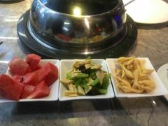 -船梆煮•蒸汽海鲜·炉火烤肉(五四广场店)