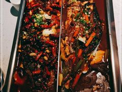 -鸣记脆皮烤鱼(岐山路店)