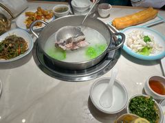 -粤顺渔坊·中山脆肉鲩火锅(清湖店)