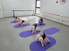 -予荷舞蹈(盛景校区)