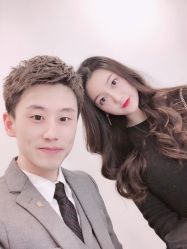 -构想时尚发型会所