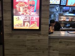 -汉堡王(下沙银泰店)