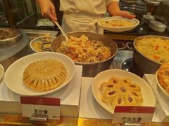 -汗腾格里·风味餐厅(新疆驻京办店)