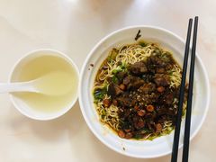 -阿阳牛腩腌面店