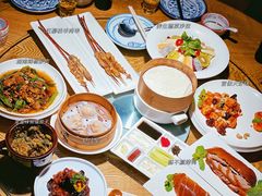 酥不腻烤鸭-小放牛炒菜馆(军校店)