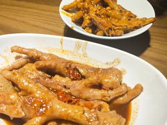 -二孃鸡爪爪(东风路总店)