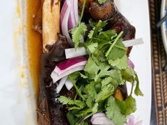 -乡村馕坑肉·烧烤·新疆菜·本地人更爱吃(阿勒泰首店)