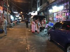 -唐人街(耀华力路)