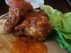 水牛城辣味炸鸡翅-KATCHUP