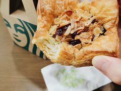 -星巴克臻选(北京嘉里中心第二店)