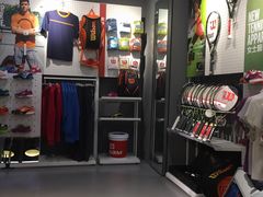 -YONEX苗江运动城(源深店)