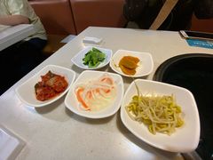 -梨满园韩国料理