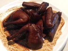 秘制瑞士汁乳鸽-衡山汇·高级粤菜(霄云路店)