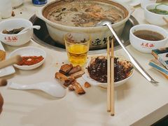 -土连锅·现熬养生汤锅(梁家巷店)