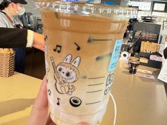 -瑞幸咖啡(首城国际店)