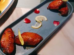 BBQ鸡翅-蜜桃花开·中西融合菜E&W(南长街店)