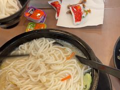 -灵芝妹子海鲜米线(瓦房店新玛特店)