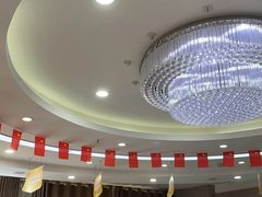 -咿呀口腔(光谷分院)