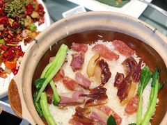 腊味煲仔饭-采蝶轩