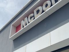 -麦当劳(常山服务区得来速店)