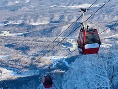 -亚布力新体委滑雪场