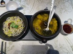 -云海肴·汽锅鸡·云南菜(天山百盛优客店)