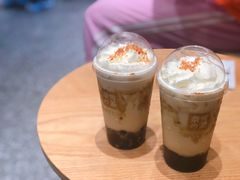 -奈雪的茶(湖滨银泰in77C区PRO店)