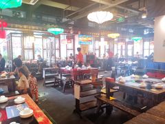 大堂-矮板凳老火锅(宽窄巷子店)