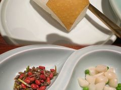 小鱼花生米-喜鼎海胆水饺(朝阳区三里屯太古里北区店)