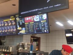 -麦当劳(虹梅路地铁站店)