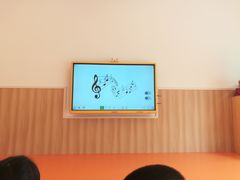 -小门牙好性格托育(北外滩中心)