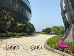 -上海滴水湖皇冠假日酒店