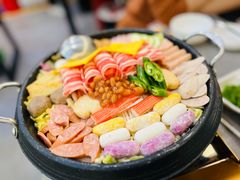 -豚妈妈汤饭·部队锅(南京东路店)
