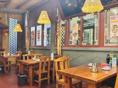 -旺角小渔村·海肠捞饭开创者(环山路店)