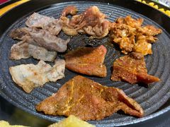 -三国惹火烤肉·中日韩烤肉集合店(百草路店)