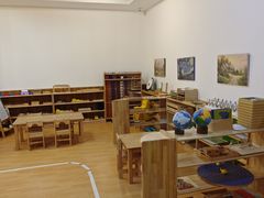 -婴智贝佳蒙特梭利早教托育中心(杨浦店)